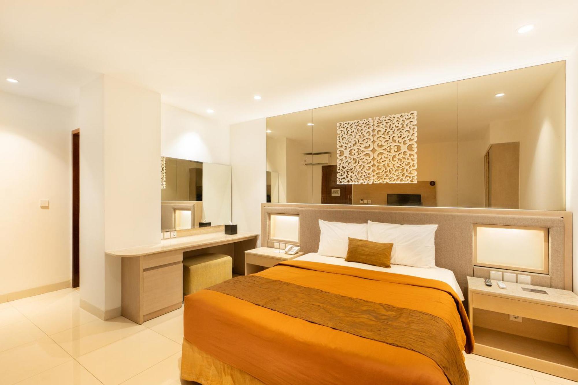 Kuta Angel Hotel Buitenkant foto